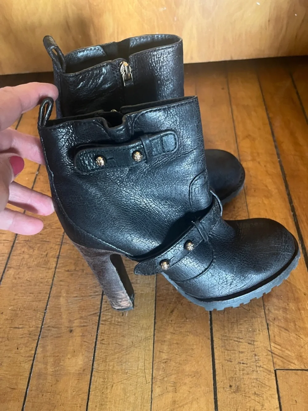 Tory Burch tory burch